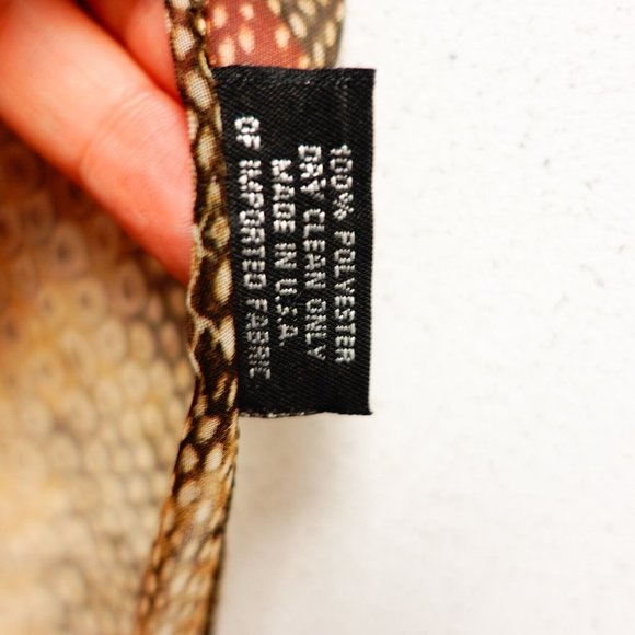 Cejon Scarf Womens Wrap Shawl Green Army Lizard Skin Rectangle Casual - Picture 7 of 8